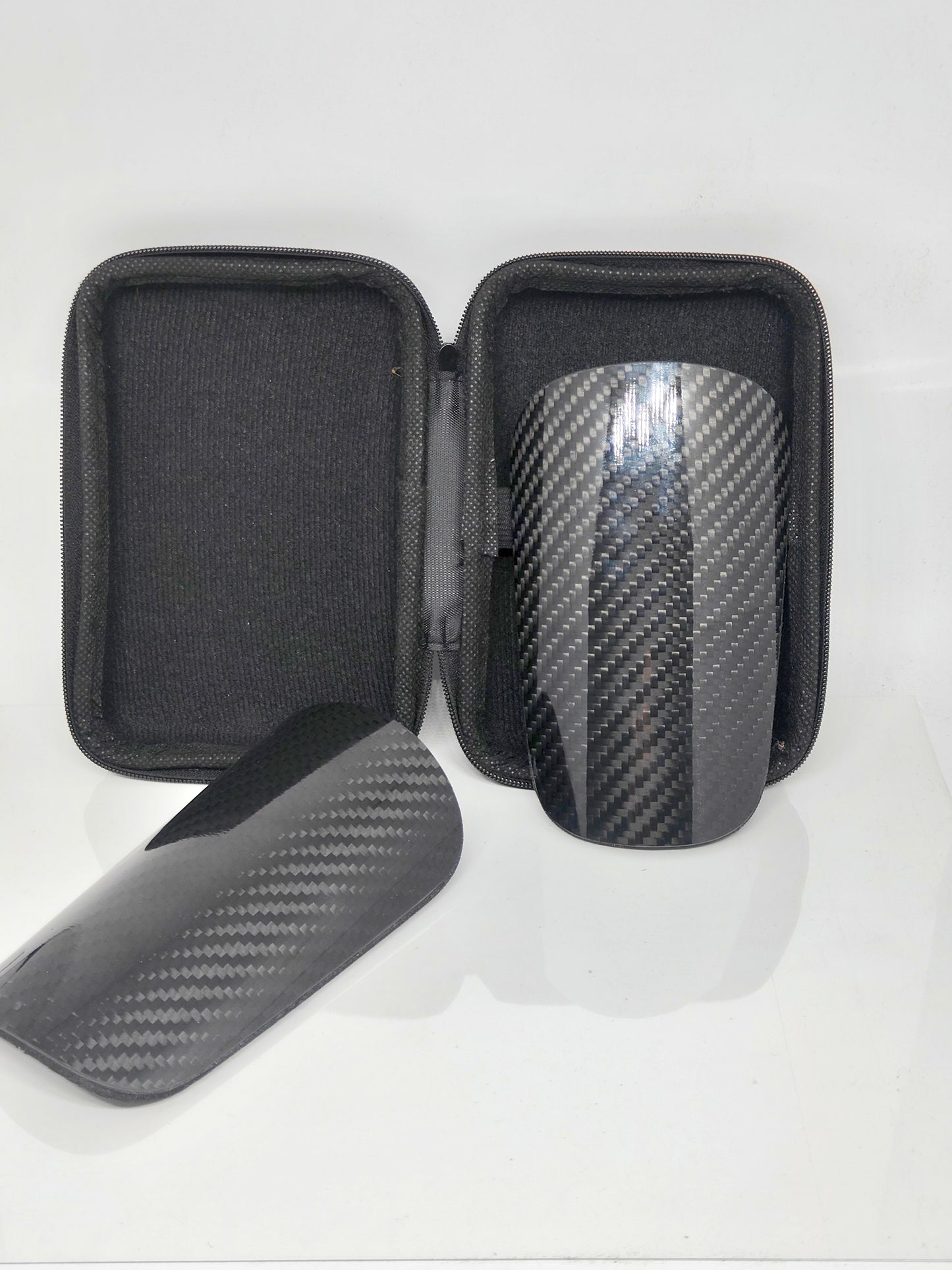 ShinX Carbon Fibre Ultra